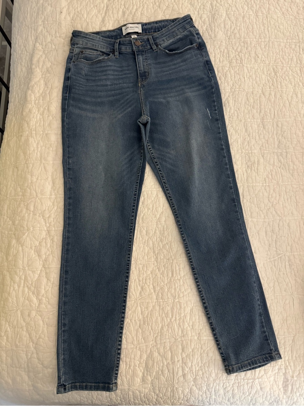 Marc New York jeans skinny medium blue with stretch. Size 10